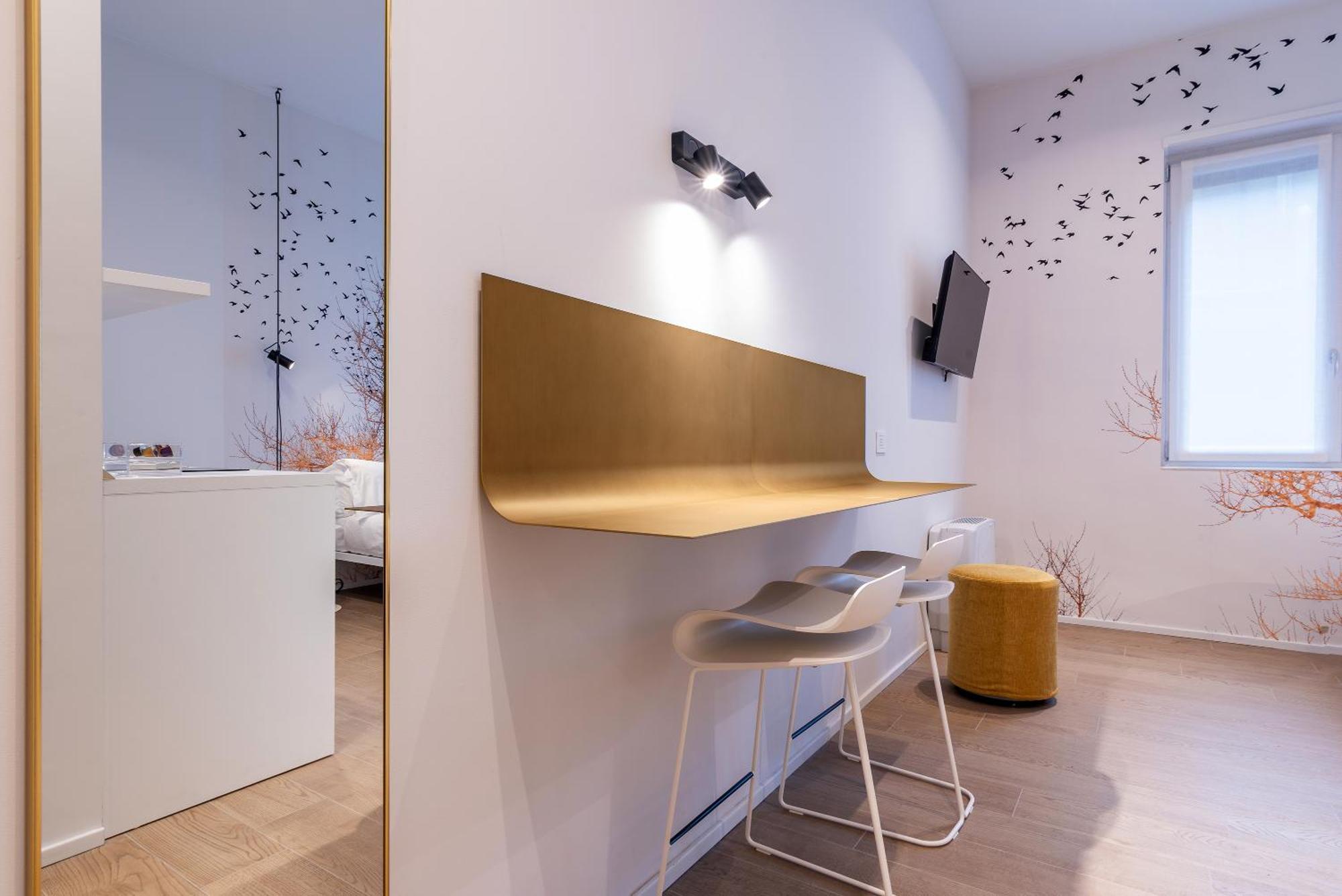 Easyhomes-City Centre Suites ミラノ エクステリア 写真