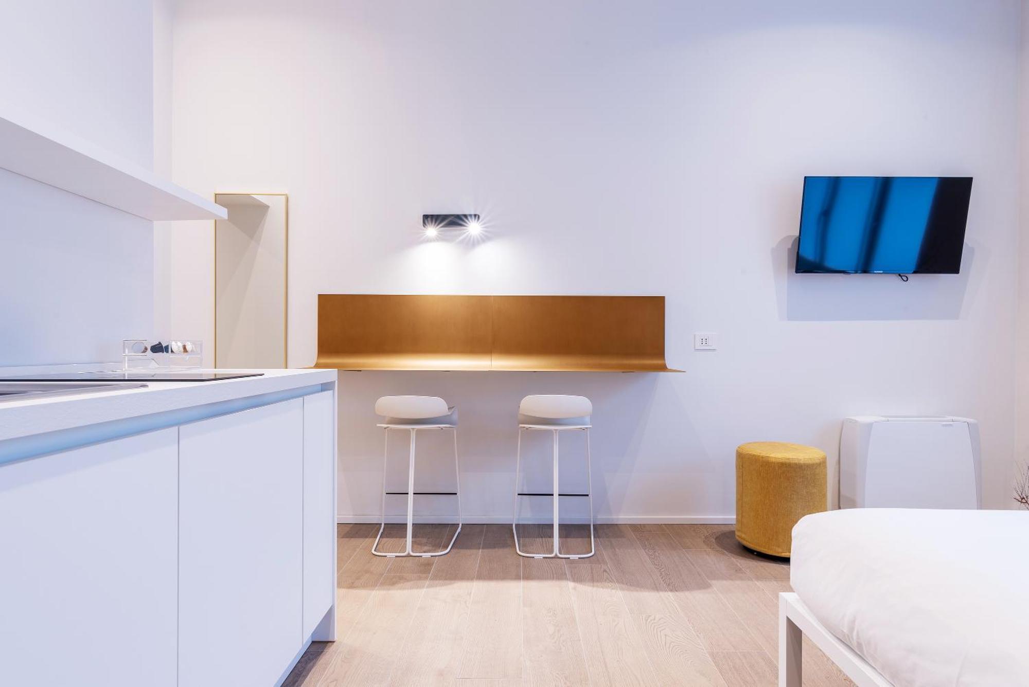 Easyhomes-City Centre Suites ミラノ エクステリア 写真