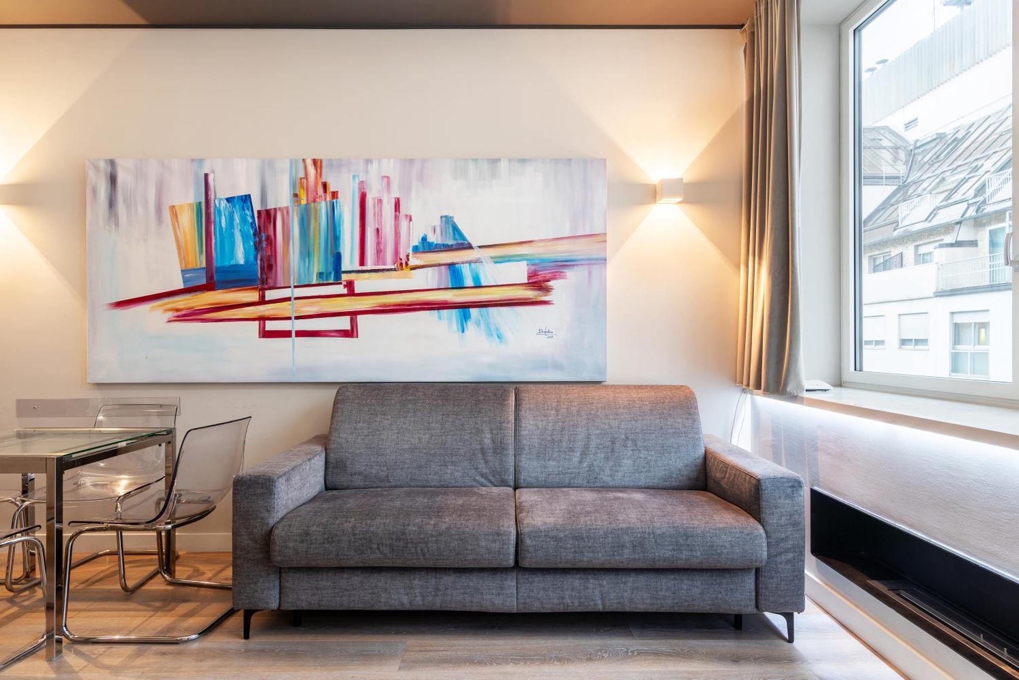Easyhomes-City Centre Suites ミラノ エクステリア 写真