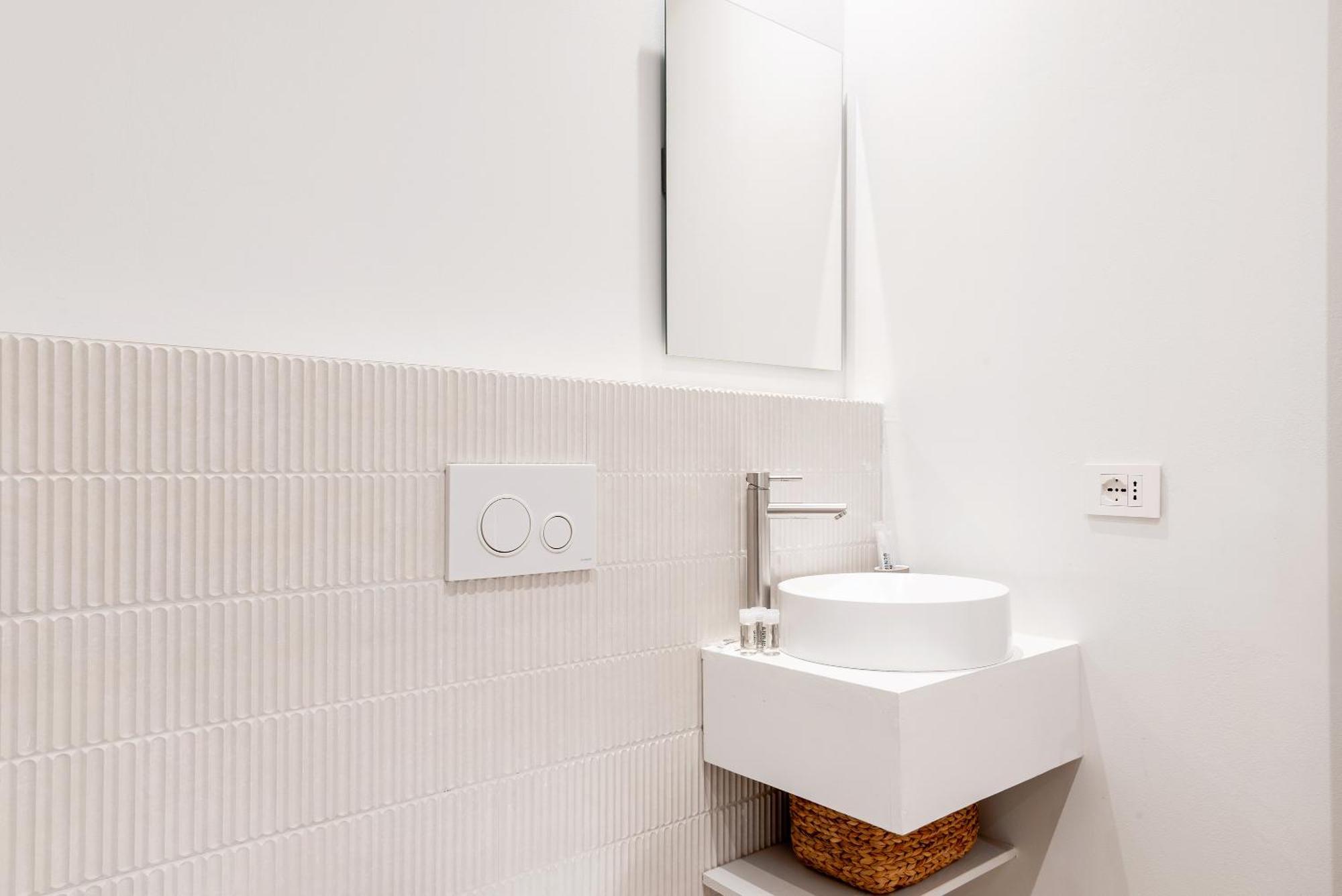Easyhomes-City Centre Suites ミラノ エクステリア 写真